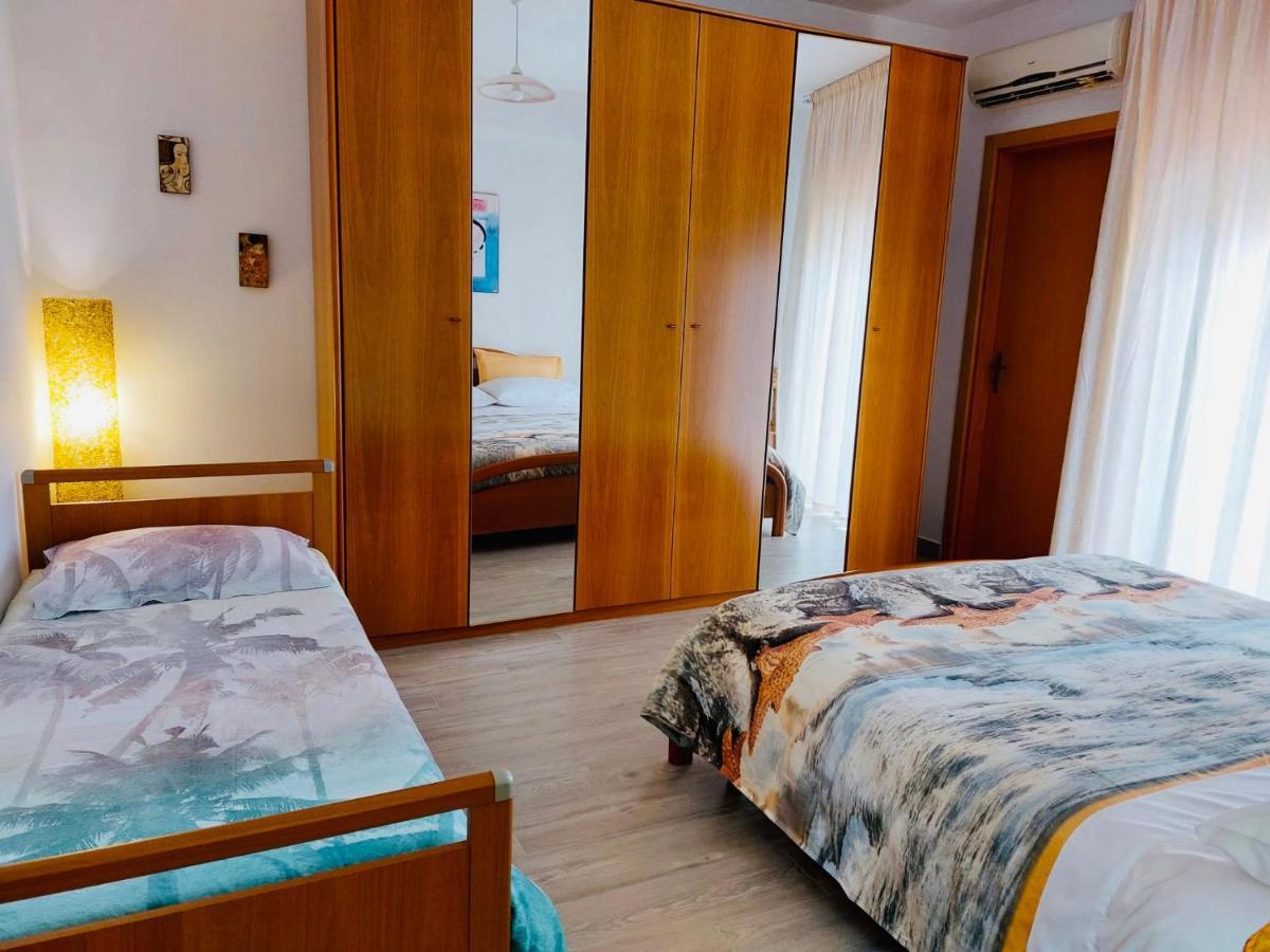 Vistamare Apartments ريجّو دي كالابريا المظهر الخارجي الصورة
