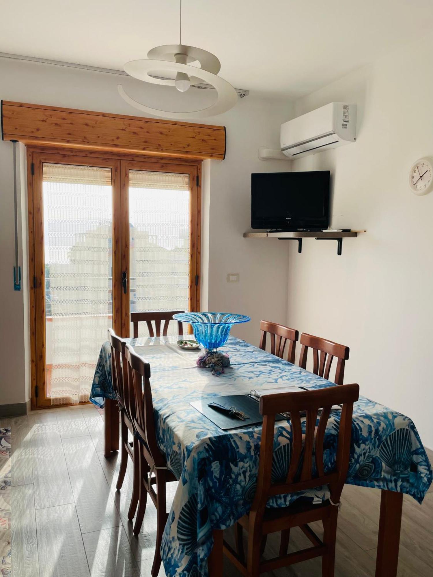 Vistamare Apartments ريجّو دي كالابريا المظهر الخارجي الصورة